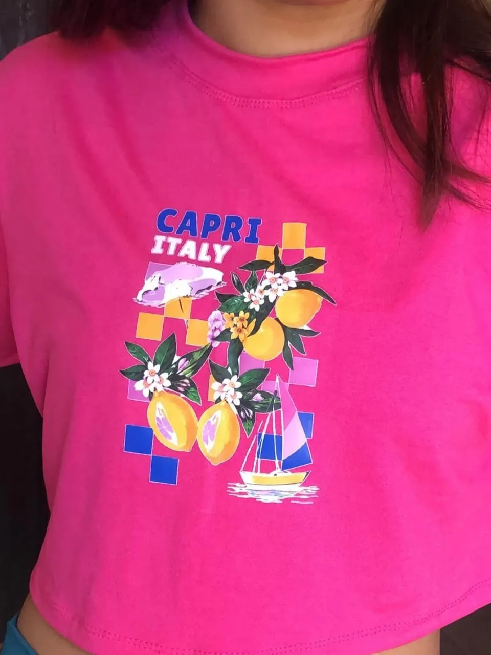 Camiseta rosa com estampa DTF aplicada