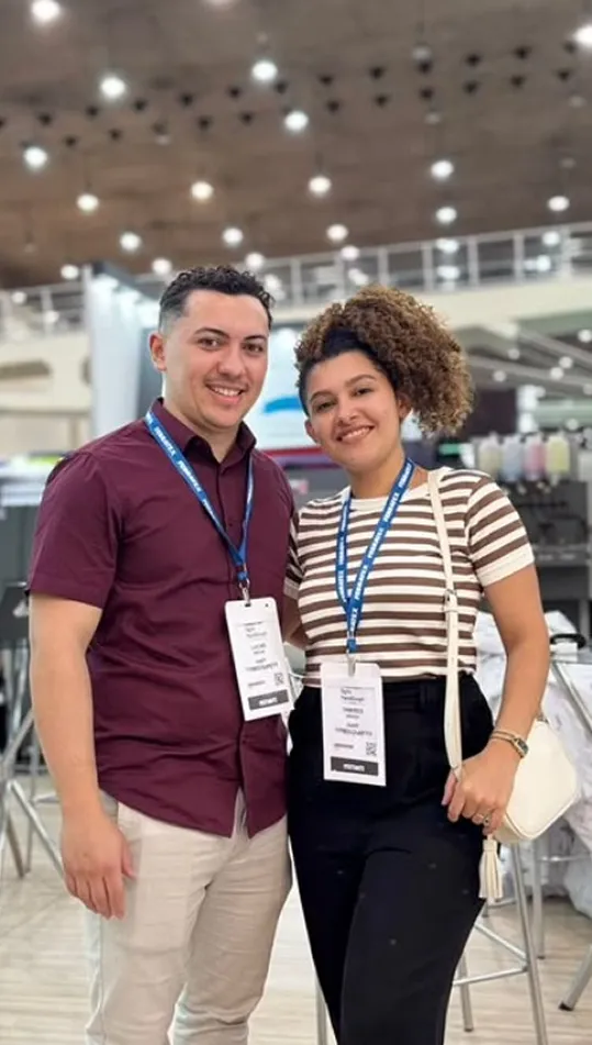 Equipe da Siart em feira do setor têxtil